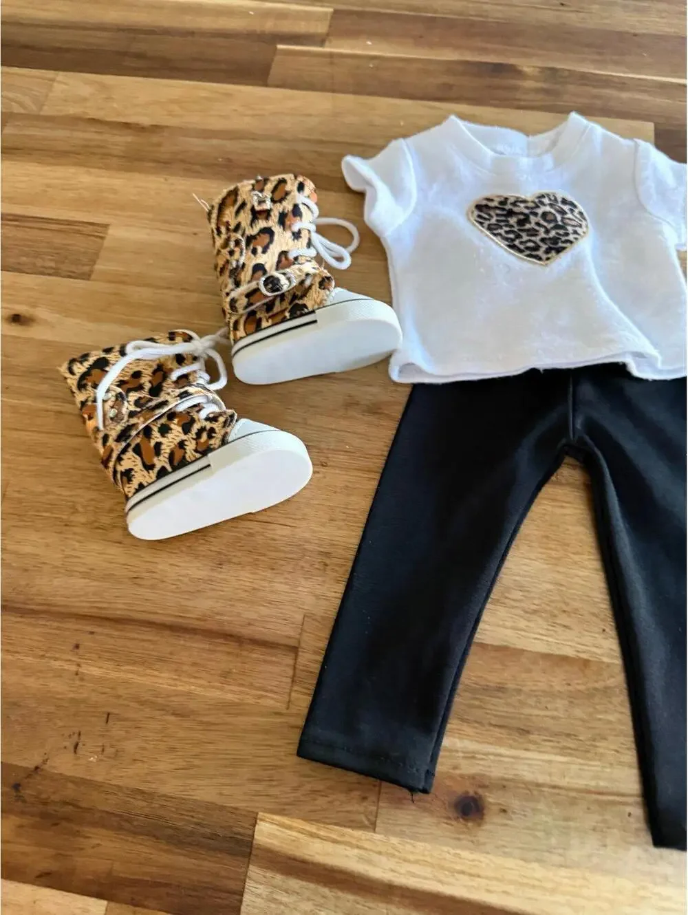 Fit for AG Unbranded heart leopard heart outfit boots A892